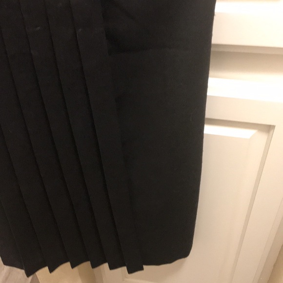 Vintage TJuniors black and cream dress with sleeves - Picture 7 of 10